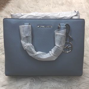 Michale Kors Camille satchel